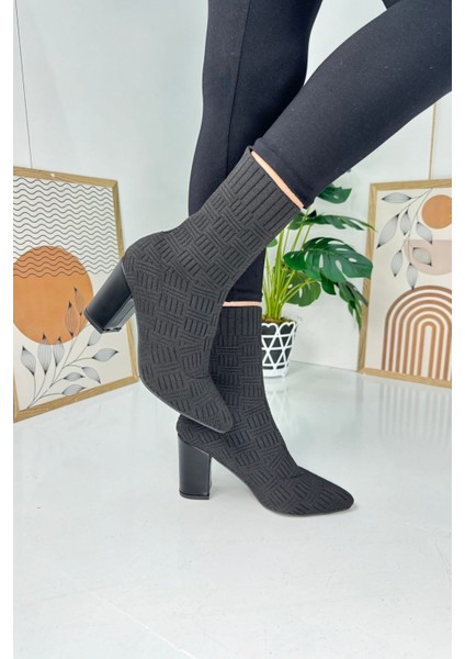 Günlük Kadın Bot Yüksek Kalın Topuklu Triko Esnek Sivri Burunlu Tırtıklı Taban Rahat Bootie 168 fırsatları