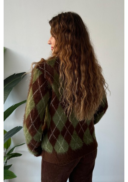 Baklava Desenli Kazak Haki fırsatları