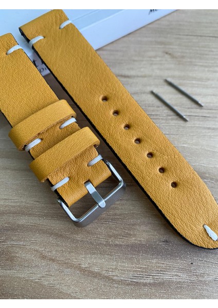 El Dikişi Hardal Sarısı Gerçek Deri Saat Kordonu. Hakiki Deri. 18,20,22,24,26MM. Genişlik Seçenekleri fiyatları