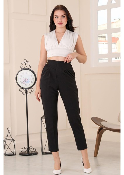 Kadın Arka Bel Kısmı Lastikli Kemer Detaylı Yüksek Bel Cepli Havuç Kumaş Pantolon - Siyah