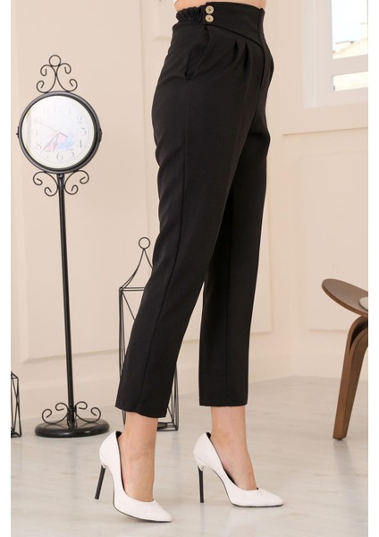 Kadın Arka Bel Kısmı Lastikli Kemer Detaylı Yüksek Bel Cepli Havuç Kumaş Pantolon - Siyah fırsatları