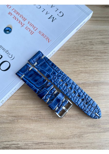 El Dikişi Lacivert Croco Desen Gerçek Deri Saat Kordonu. Hakiki Deri. 18,20,22,24,26MM. Genişlikseçenekleri.