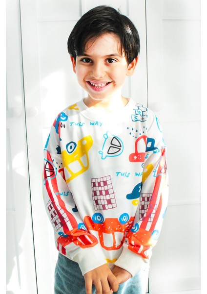 Araçlar Desenli Renkli Erkek Çocuk Uzun Kollu Sweatshırt indirimleri