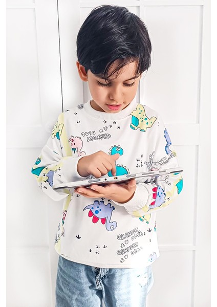 Sevimli Dinazor Desenli Uzun Kollu Erkek Çocuk Sweatshirt