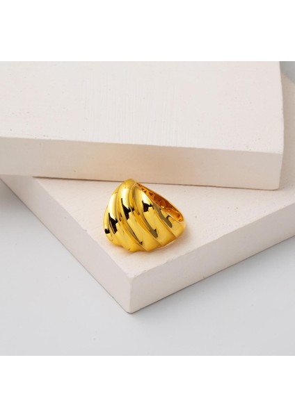 22 Ayar Burgulu Altın Yüzük modelleri