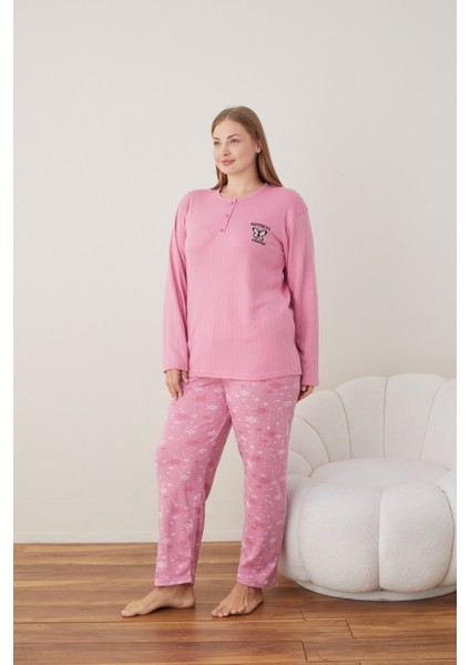 kadın Büyük Beden Desenli Yakası Düğmeli Uzun Kollu Kışlık Pijama Takımı fiyatları