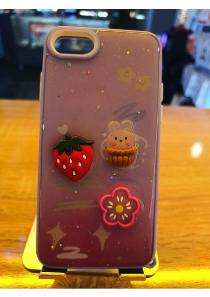 iPhone 7/8/se Uyumlu Kabartma Figürlü Darbe Korumalı Kapak Çilek Kılıf
