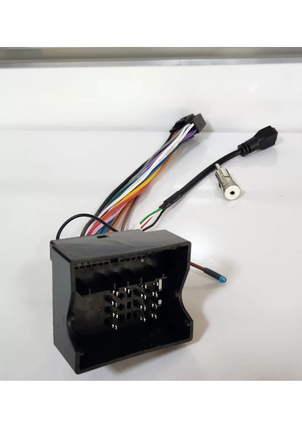 Ford Focus 1- 1999-2005- 9 Inc Tam Uyumlu Multimedya Çerçevesi-Bağlantı Kablosu-Anten Jakı Dahildir fiyatları