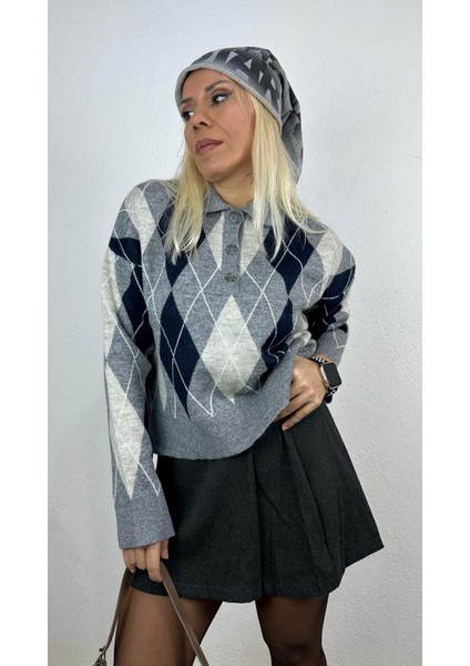 Nunu By Cozy Polo Yaka Gri Küçük Baklavalı Kolej Kazak fırsatları