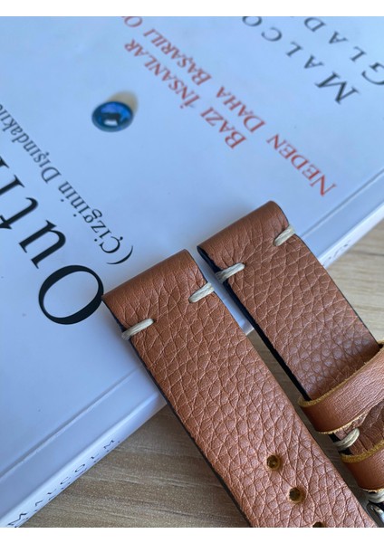 El Dikişi Lacivert Croco Desen Gerçek Deri Saat Kordonu. Hakiki Deri. 18,20,22,24,26MM. Genişlik Seçenekleri. modelleri