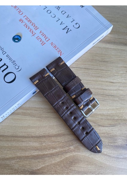 El Dikişi Kahverengi Croco Desen Gerçek Deri Saat Kordonu. Hakiki Deri. 18,20,22,24,26MM.