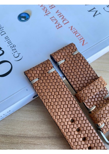 El Dikişi Kahverengi Desenli Gerçek Deri Saat Kordonu. Hakiki Deri. 18,20,22,24,26MM. fiyatları