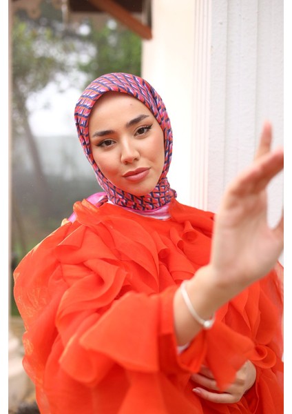 90 x 90 Olinda Eşarp 48002-3943 fırsatları