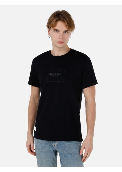 Regular Fit Yuvarlak Yaka Erkek Siyah Kısa Kol Tişört Cl1068133