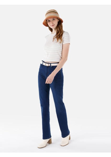 Slim Fit Yuvarlak Yaka Kadın Ekru Kısa Kol Tişört Cl1068428 modelleri