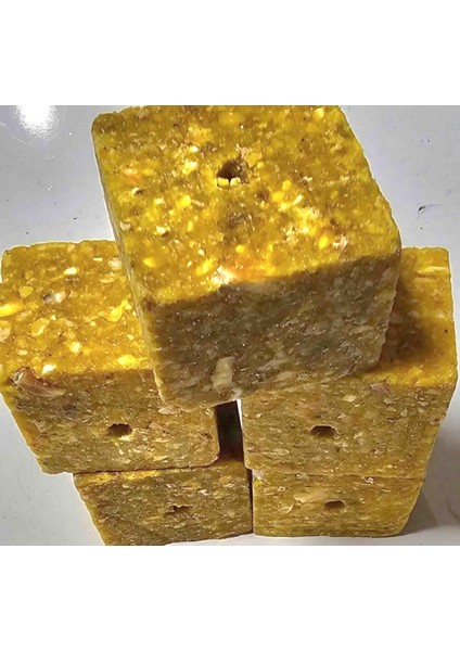 Sazan Yemleme( Balık Yemi )Delikli Kare Mısır Küspesi Ortalama 2 Kilo fiyatları