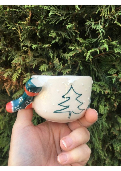 Yılbaşı Temalı Noel Baba Çorabı Detaylı El Yapımı Seramik Kahve Kupası Kahve Fincan