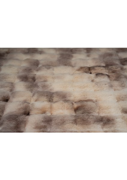 Bubble Tavşan Tüyü, Kaymaz Süet Taban, Süper Soft, Ultra Lüks, Yıkanabilir Halı