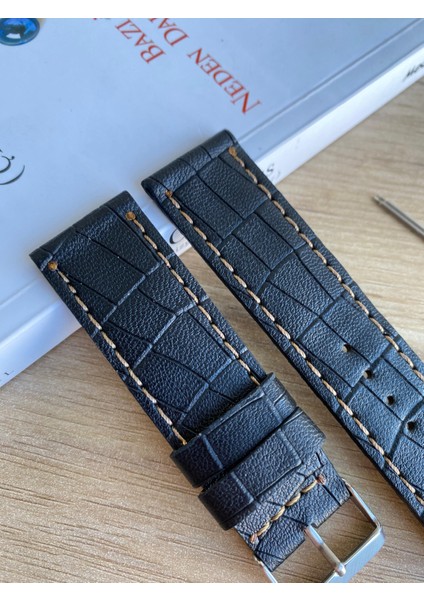 Taba Dikiş Yerli Üretim Mat Croco Desen Saat Kordonu. 18-20-22-24 ve 26MM Genişlik Seçenekleri. modelleri