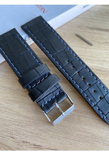 Mavi Dikiş Yerli Üretim Mat Croco Desen Saat Kordonu. 18-20-22-24 ve 26MM Genişlik Seçenekleri. modelleri