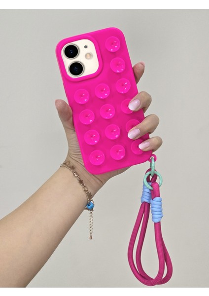 iPhone 12 ve 12 Pro Uyumlu Vakum Özellikli Düz Yüzeylere Yapışabilen Renkli Askılı Lüx Kılıf