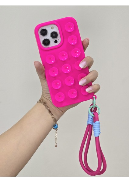 iPhone 15 Pro Uyumlu Vakum Özellikli Düz Yüzeylere Yapışabilen Renkli Askılı Lüx Kılıf