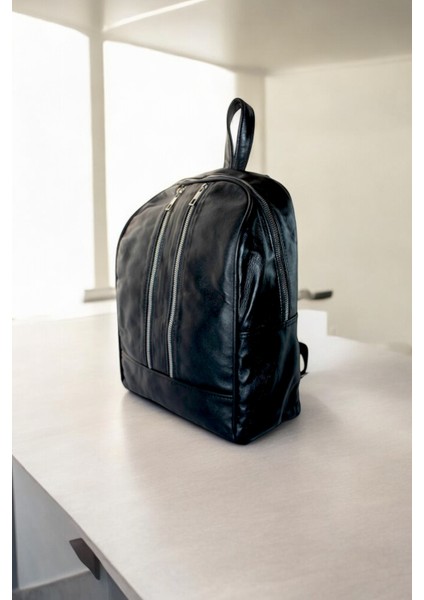 Kadın Sırt Çantası Hakiki Deri Siyah Renk Maya 2 Fermuarlı Model ÇNTDRSYH2ZMAYA2 fırsatları