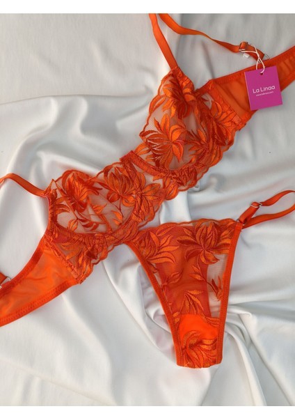 Mona Turuncu Kadın Bralet Takım