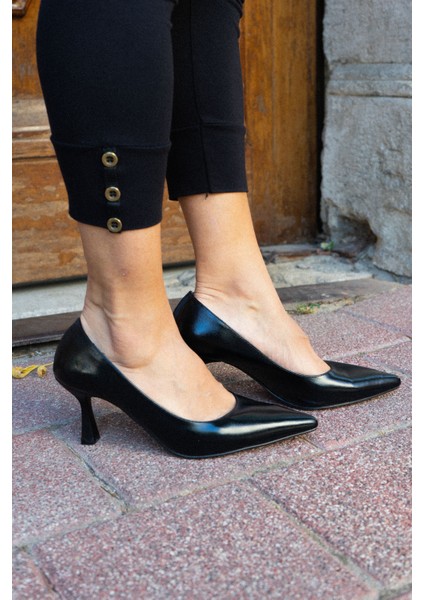 Aquila Siyah Rugan Stiletto / Klasik, 5 Cm, Rahat Günlük Stiletto Topuklu Ayakkabı fiyatları