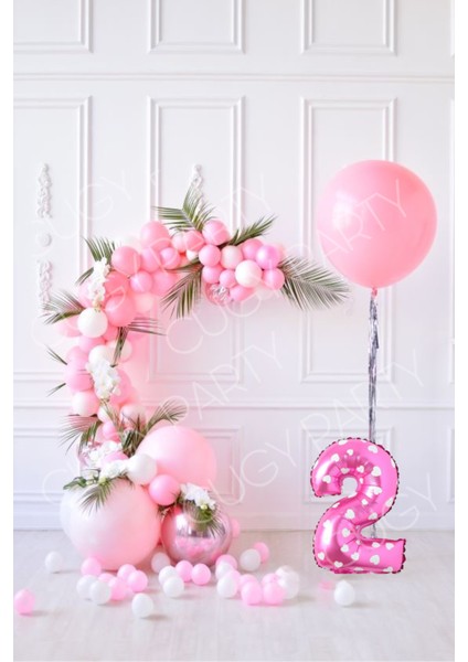Naturel Pembe Balonlu Kalpli Detay Yaş Rakamlı Jumbo Balonlu Doğum Günü Süsü Parti Seti