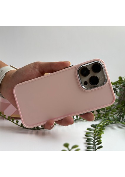 Darbeye Dayanıklı Gümüş Detaylı Silikon 14 Pro Max Apple iPhone Kılıf Krem fiyatları