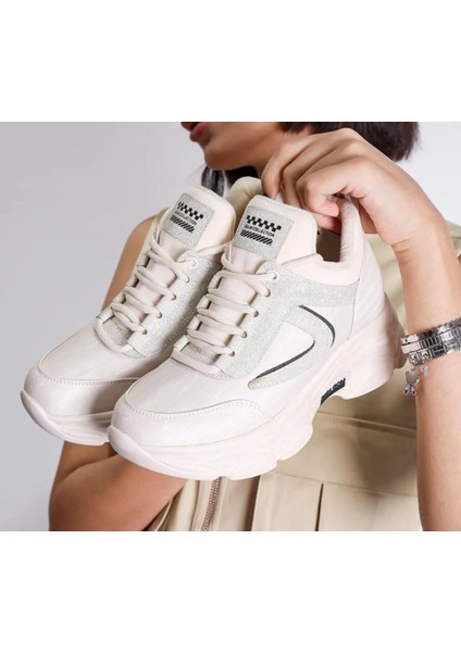 24K302 Kadın Yüksek Taban Sneaker Spor Ayakkabı