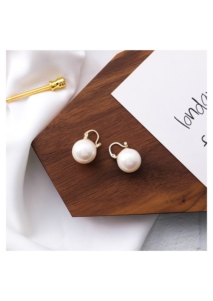 Beyaz Stil 2019 Yeni Yuvarlak Inci Küpe Gümüş Takı Vintage Tarzı Doğal Tatlısu Inci Küpe Kadınlar Hediye Için - E-Ticaret Başlığı (Yurt Dışından)