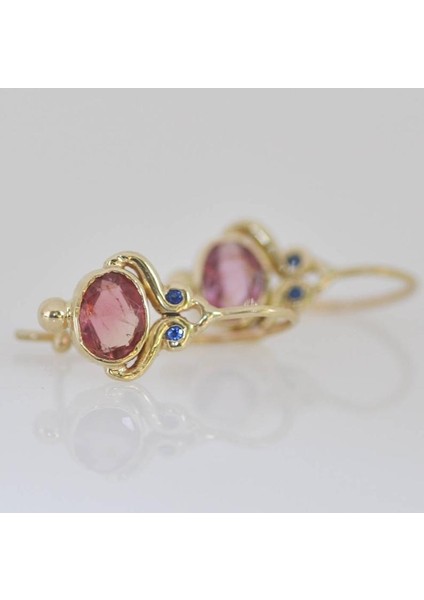 Pembe Tarzı Kadın Takı Hediyeleri 14 Ayar Altın Mavi Safir Oval Pembe Turmalin Taşlı Dangle Kanca Küpe (Yurt Dışından) fırsatları