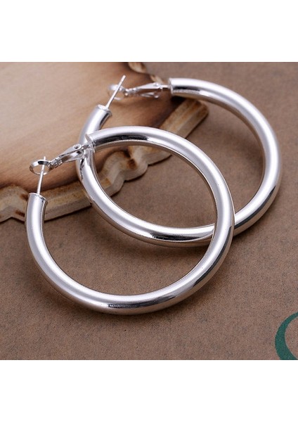 Kadınlar Için Gümüş Yuvarlak 5mm Halka Küpe Moda Takı (Yurt Dışından)