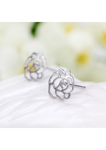 Şirin Gül Çiçeği Küpe Kadınlar Küçük Tatlı Gümüş Kaplama Küpe (Yurt Dışından) fırsatları