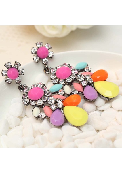 Pembe Tarzı Paris Moda Şovu Zarif Tasarım Bayan Net Çok Renkli Kristal Uzun Düğün Sarkan Kadın Küpe - Ana Renk: Çok Renkli Kırmızı (Yurt Dışından) fırsatları