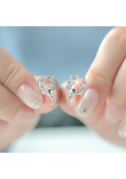 Yeni Gümüş Minik Sevimli Geyik Boynuzu Küpe Kristal Kar Tanesi Takı Sevgililer Günü Hediye (Yurt Dışından) fiyatları