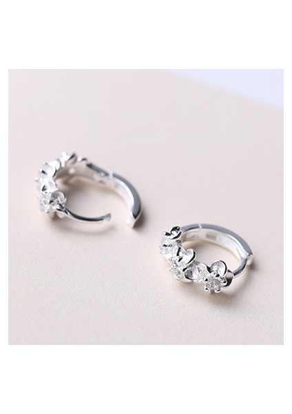 Kadın Kızlar Için 925 Ayar Gümüş Taşlı Hawaii 3 Plumerya Çiçeği Hoop Huggie Küpe (Yurt Dışından) indirimleri