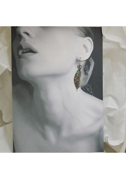 Gümüş Tarzı Kadın Modası Gümüş Uzun Dökümlü Soyut Iridiscent Yeşil Yaprak Küpeler (Yurt Dışından) fırsatları