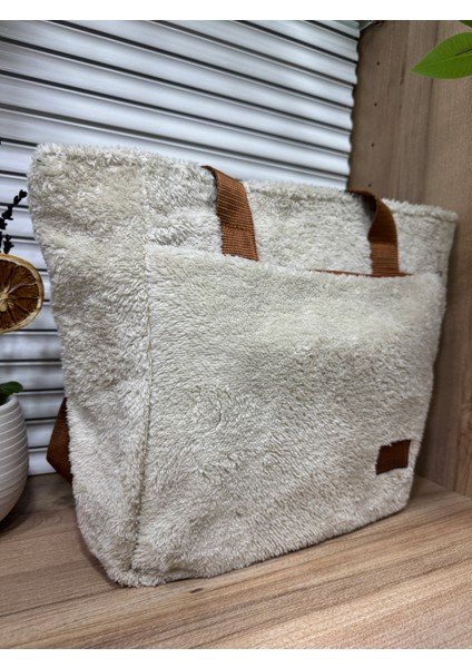 Kadın Peluş Tüylü Salaş Çanta Pofuduk The Tote Bag Yazılı El ve Omuz Çantası fiyatları
