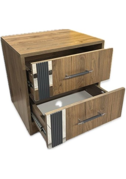 Pırlanta Fonksiyonel Tasarımlı Komodin