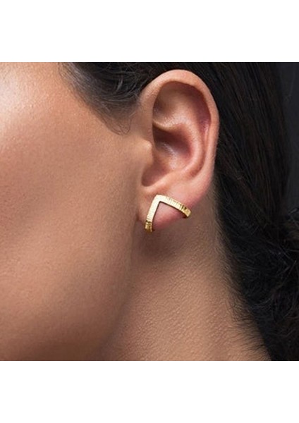 Eski Gümüş Tarzı Minimalist Küpe Üçgen Huggie Stud Küpe Geometrik Küpeler Hediye Kadınlar Için Anneler Günü Hediyesi Anne Için (Yurt Dışından)