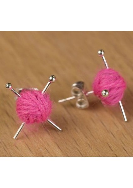 Sıcak Pembe Yün Örgü Küpe - Iğne ve Iplik Topu - Örgücünün Hediyesi (Yurt Dışından) fiyatları