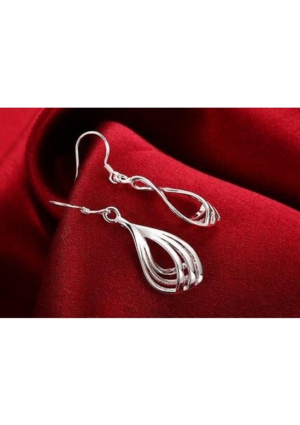 Gümüş Tarzı Kadınlar Için Gümüş Damla Dalga Küpe Hediye (Yurt Dışından) fırsatları