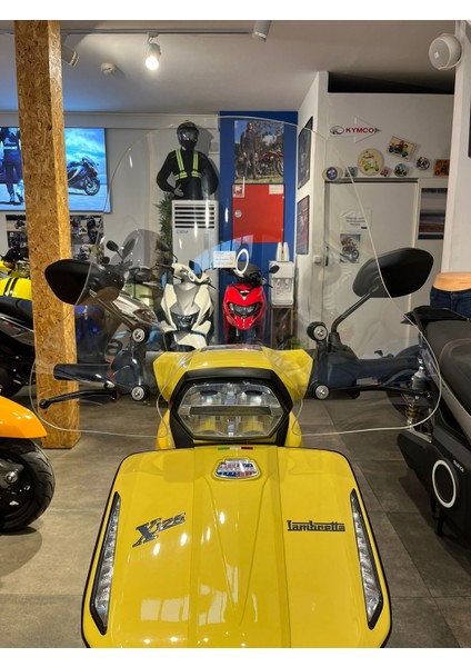 Lambretta X125-X200-X300 Uzun Şeffaf Cam fiyatları