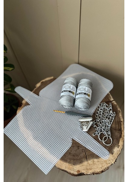 Kanvas Çanta Örgü Kiti 45X21CM - Simli Gümüş Polyester Makrome No.3 Tığ Plastik Kanvas Çanta Seti Simli Ip