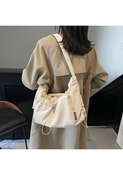 Nylon Fabrikası, Kadınların Yeni S Iradan ve Çeşitli Bir Omuz Çantası Için Büyük Bir Kapasitede Yüksek Kapasitede (Yurt Dışından)