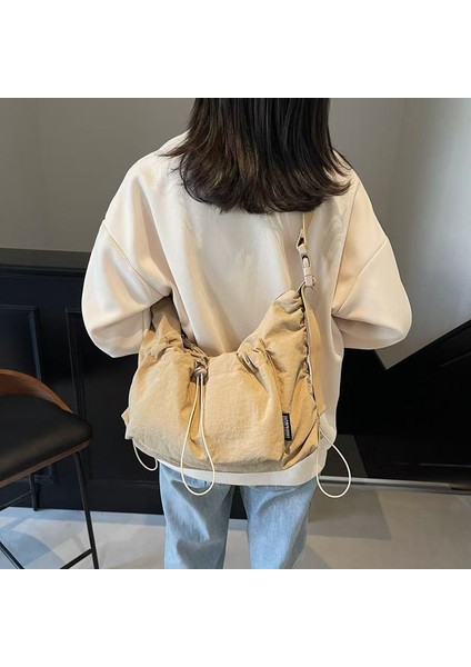Nylon Fabrikası, Kadınların Yeni S Iradan ve Çeşitli Bir Omuz Çantası Için Büyük Bir Kapasitede Yüksek Kapasitede (Yurt Dışından)