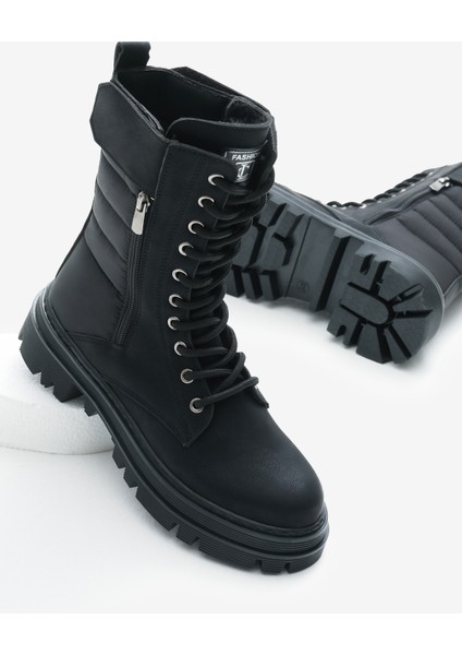 Kadın Siyah Mat Termo Taban Nakışlı Dilim Desenli Cırtlı Bağcıklı ve Fermuarlı Bot